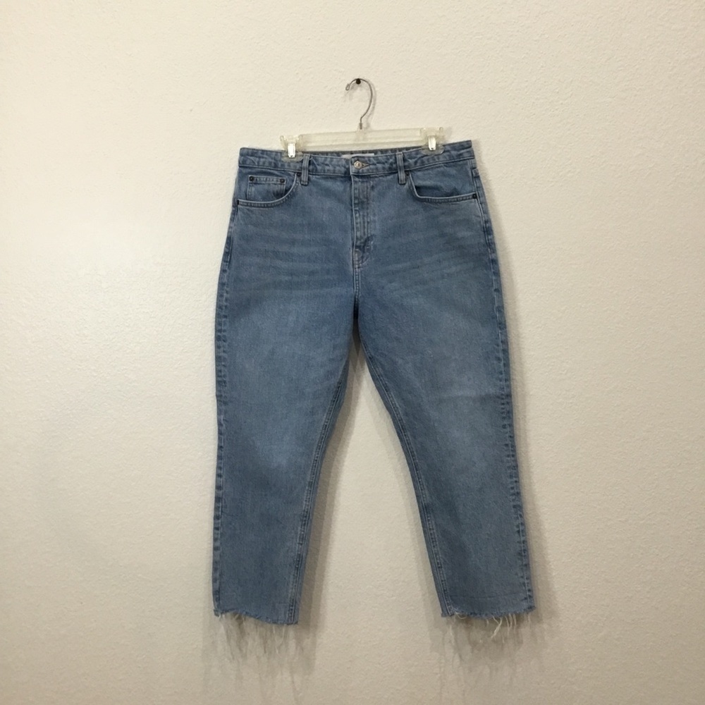 𝅺TOP Shop Raw Edge Straight Leg Crop High Waist Jeans